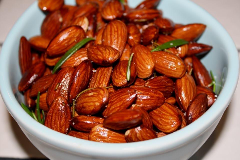 Game-day Munchies – Smoky Roasted Almonds